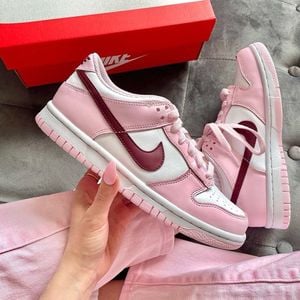 tenis nike dunk feminino low pink red 102459361?action_source=31946&ref=home_home&rsp=1&rspix=1
