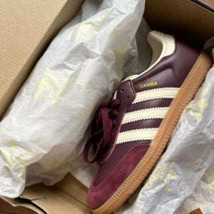 tenis adidas samba og maroon 106974054?action_source=31946&ref=home_home&rsp=1&rspix=1