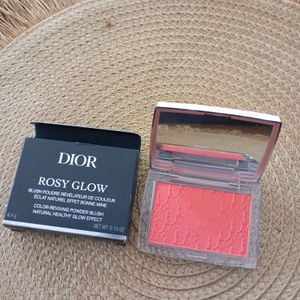 blush dior rosy glow 061 poppy coral 143241252?action_source=72470&ref=home_home&rsp=1&rspix=1