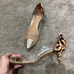 scarpin salto baixo onca transparente fino basico classico animal print arezzo corello schutz festa 126410468?action_source=65407&ref=home_home&rsp=1&rspix=1