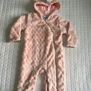 macacao bebe 123141939?action_source=70721&ref=home_home&rsp=1&rspix=1