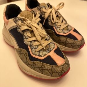 tenis gucci feminino 37 140035566?action_source=31946&ref=home_home&rsp=1&rspix=1
