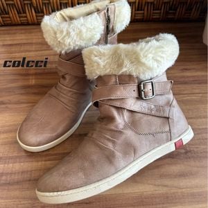 bota colcci feminina couro com pelo 34 138961940?action_source=74123&ref=home_home&rsp=1&rspix=1