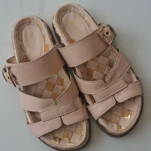 papete arezzo nude fivela dourada 36 152004795?action_source=77221&ref=home_home&rsp=1&rspix=1
