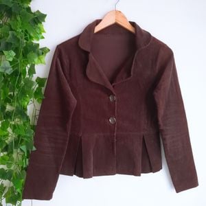 blazer veludo cotele marrom feminino 145745309?action_source=72767&ref=home_home&rsp=1&rspix=1