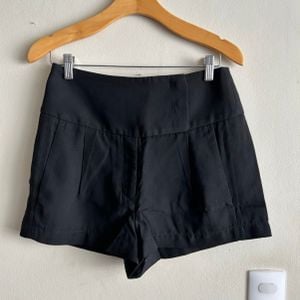 shorts preto alfaiataria animale 133269171?action_source=66827&ref=home_home&rsp=1&rspix=1