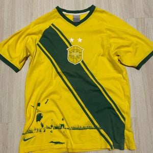 camisa brasil 62 edicao especial mane garrincha 138345986?action_source=69665&ref=home_home&rsp=1&rspix=1