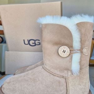 bota ugg bailey button ii caramelo 36 nova original 143613132?action_source=72965&ref=home_home&rsp=1&rspix=1