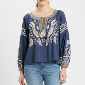 blusa bata revoada na mata 134100993?action_source=67222&ref=home_home&rsp=1&rspix=1