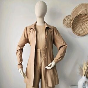 maxi casaco caqui r0800 140650992?action_source=70522&ref=home_home&rsp=1&rspix=1