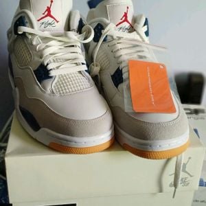 tenis nike air jordan 4 retro navy sb 139722287?action_source=72470&ref=home_home&rsp=1&rspix=1