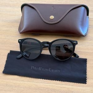 oculos de sol polo ralph lauren preto 145557992?action_source=67222&ref=home_home&rsp=1&rspix=1