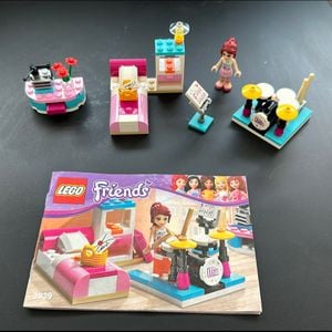 lego friends mia baterista 136314957?action_source=68279&ref=home_home&rsp=1&rspix=1
