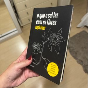 livro o que o sol faz com as flores 134938742?action_source=66992&ref=home_home&rsp=1&rspix=1