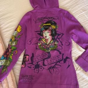 casaco ed hardy roxo com capuz 143239348?action_source=72701&ref=home_home&rsp=1&rspix=1