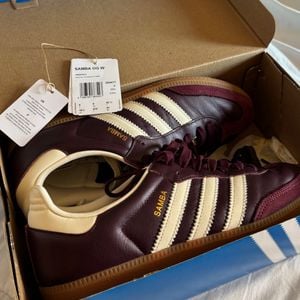 tenis adidas samba og maroon 41 149034301?action_source=76398&ref=home_home&rsp=1&rspix=1