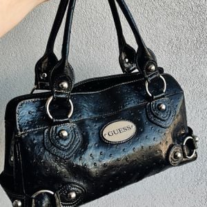 bolsa guess vintage y2k preta 146786662?action_source=72470&ref=home_home&rsp=1&rspix=1