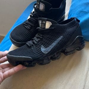 tenis nike vapormax flyknit 3 0 preto 40 148284306?action_source=75208&ref=home_home&rsp=1&rspix=1