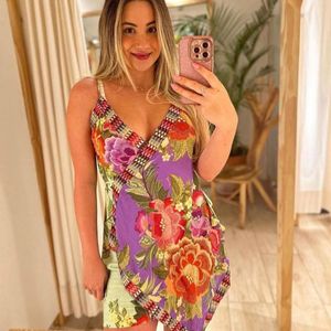 vestido farm bouquet de verao 124860129?action_source=68477&ref=home_home&rsp=1&rspix=1