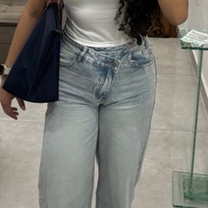 calca jeans shein cintura assimetrica m 151038326?action_source=76035&ref=home_home&rsp=1&rspix=1