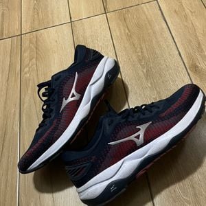 tenis mizuno original 40 146856715?action_source=72470&ref=home_home&rsp=1&rspix=1