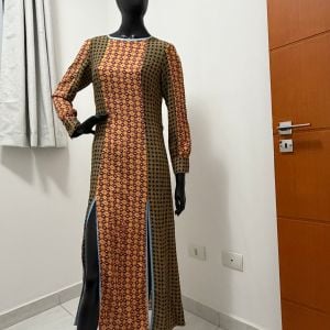 vestido longo farm estampado m 146590181?action_source=72470&ref=home_home&rsp=1&rspix=1