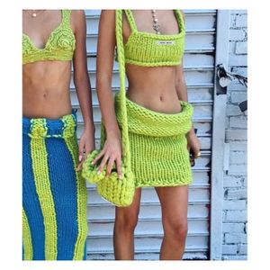 conjunto feminino verao de sueter trico croche top saia 110370607?action_source=68477&ref=home_home&rsp=1&rspix=1