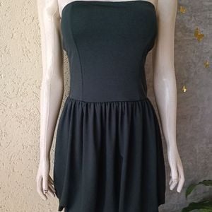 vestido balone tomara que caia preto 115139271?action_source=32581&ref=home_home&rsp=1&rspix=1