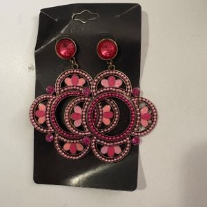 maxi brinco rosa e vermelho de pedraria carnaval 134540351?action_source=67456&ref=home_home&rsp=1&rspix=1