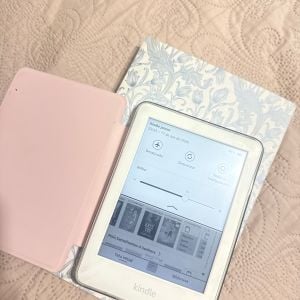 kindle 10 geracao com capa 144982977?action_source=73064&ref=home_home&rsp=1&rspix=1