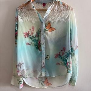 camisa farm 134609803?action_source=67222&ref=home_home&rsp=1&rspix=1