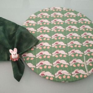 kit pascoa mesa posta 6 lugares 120533693?action_source=69170&ref=home_home&rsp=1&rspix=1