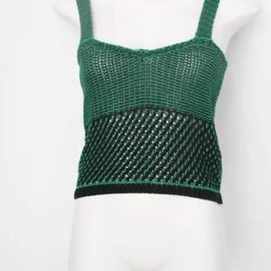 regata cropped croche m zara 134223736?action_source=76596&ref=home_home&rsp=1&rspix=1