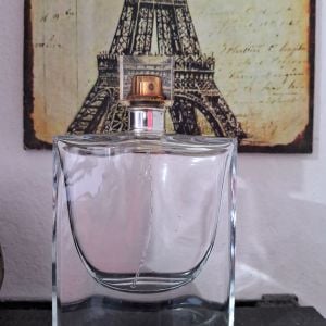 vidro de perfume la vie best belle 118567812?action_source=63131&ref=home_home&rsp=1&rspix=1