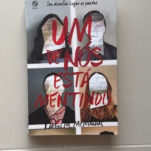 um de nos esta mentindo 134965478?action_source=66992&ref=home_home&rsp=1&rspix=1