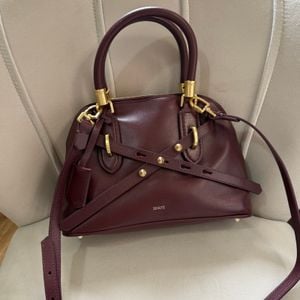 bolsa schutz 136191497?action_source=67884&ref=home_home&rsp=1&rspix=1