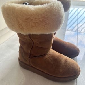 bota ugg australia caramelo 35 143542605?action_source=72965&ref=home_home&rsp=1&rspix=1