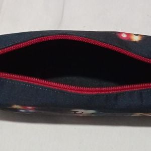 estojo escolar escritorio faculdade 131057442?action_source=67388&ref=home_home&rsp=1&rspix=1