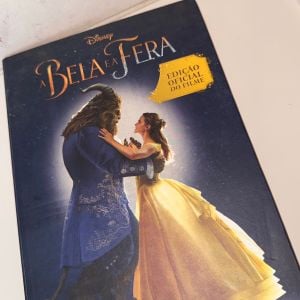livro bela e a fera versao do live action 134356671?action_source=66992&ref=home_home&rsp=1&rspix=1