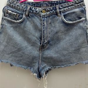shorts jeans farm 38 147118103?action_source=76563&ref=home_home&rsp=1&rspix=1
