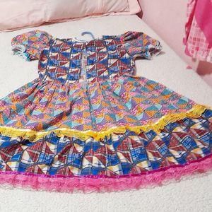 vestido infantil carnaval festa junina 124252567?action_source=67456&ref=home_home&rsp=1&rspix=1