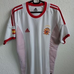 camiseta adidas espanha branca m 143810777?action_source=73855&ref=home_home&rsp=1&rspix=1