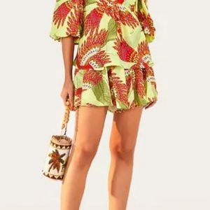 blusa luz tropical farm nova com tag 133742213?action_source=67222&ref=home_home&rsp=1&rspix=1