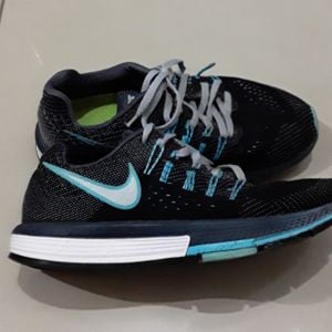 Tenis Nike Zoom Vomero 10 | enjoei