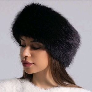 touca bandana peluciada preta inverno neve 136580850?action_source=70094&ref=home_home&rsp=1&rspix=1