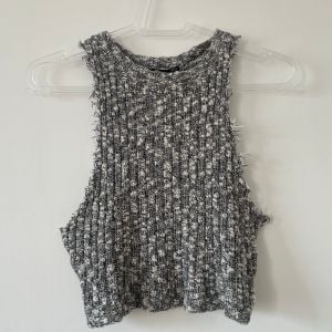 cropped bershka mesclado 136270292?action_source=69599&ref=home_home&rsp=1&rspix=1