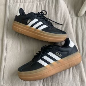 tenis adidas bold plataforma preto 143735078?action_source=31946&ref=home_home&rsp=1&rspix=1
