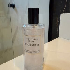 body splash victoria s secret bombshell shimmer 144698714?action_source=76403&ref=home_home&rsp=1&rspix=1