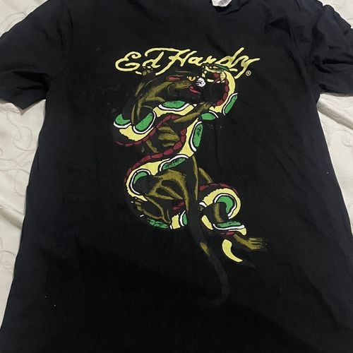 camiseta ed hardy preta gg 143831059?action_source=72701&ref=home_home&rsp=1&rspix=1