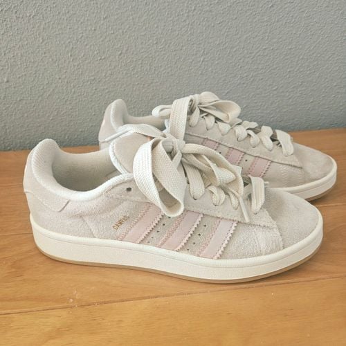 tenis adidas campus feminino 132555306?action_source=66827&ref=home_home&rsp=1&rspix=1